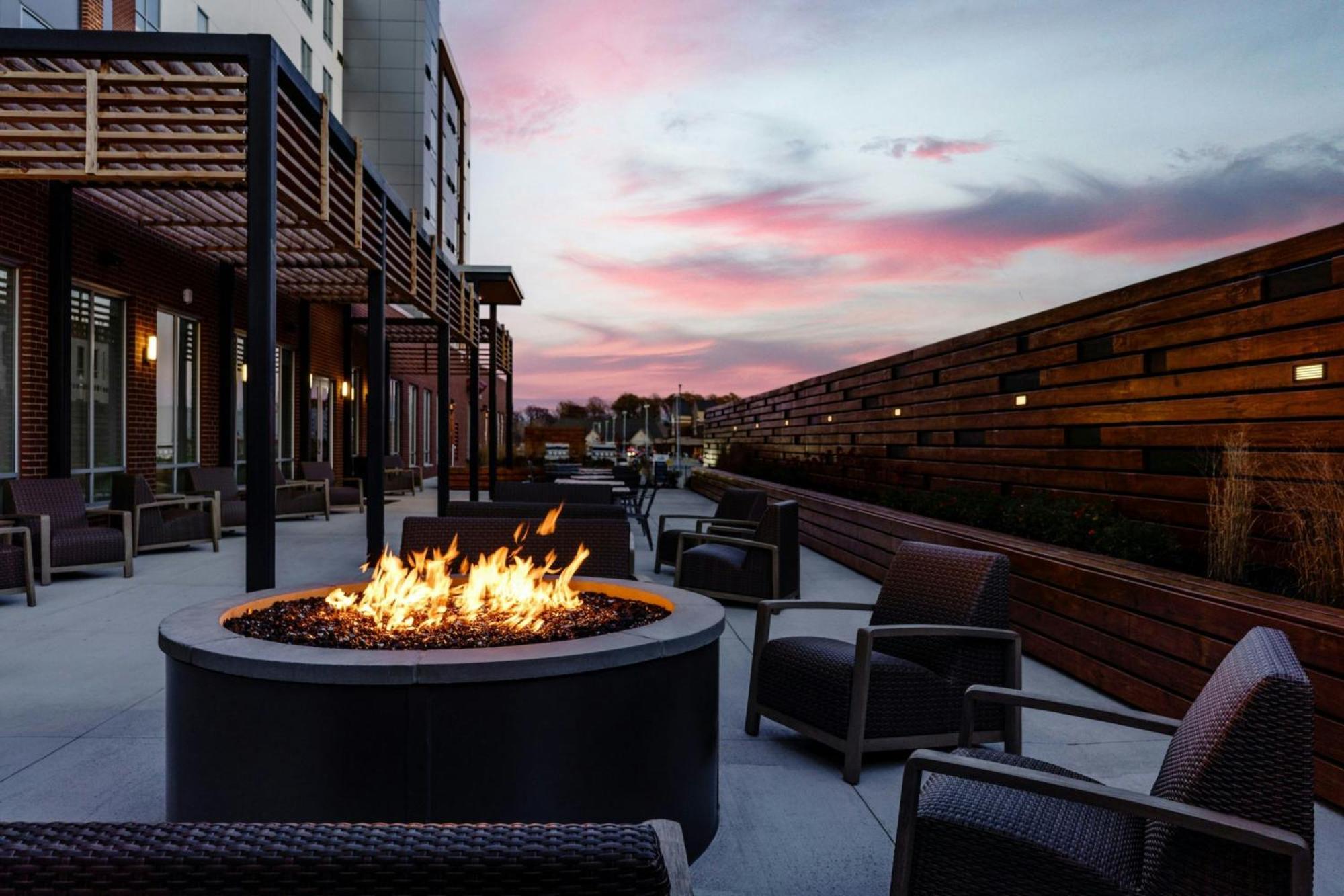 Courtyard By Marriott Indianapolis Fishers Buitenkant foto