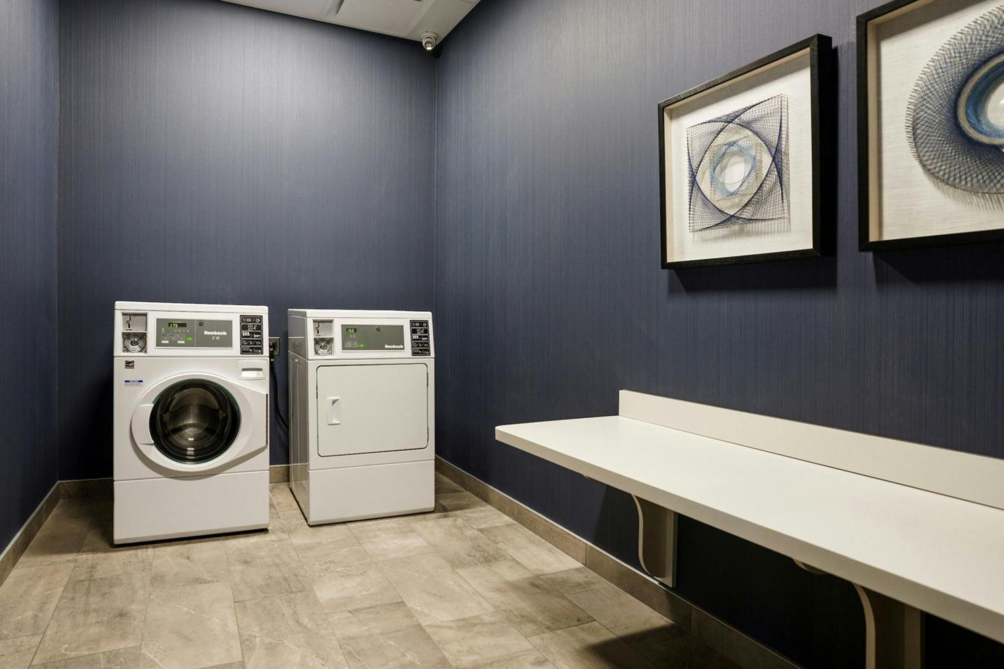 Courtyard By Marriott Indianapolis Fishers Buitenkant foto