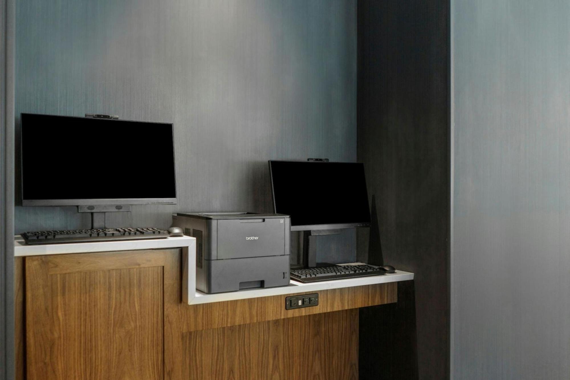 Courtyard By Marriott Indianapolis Fishers Buitenkant foto